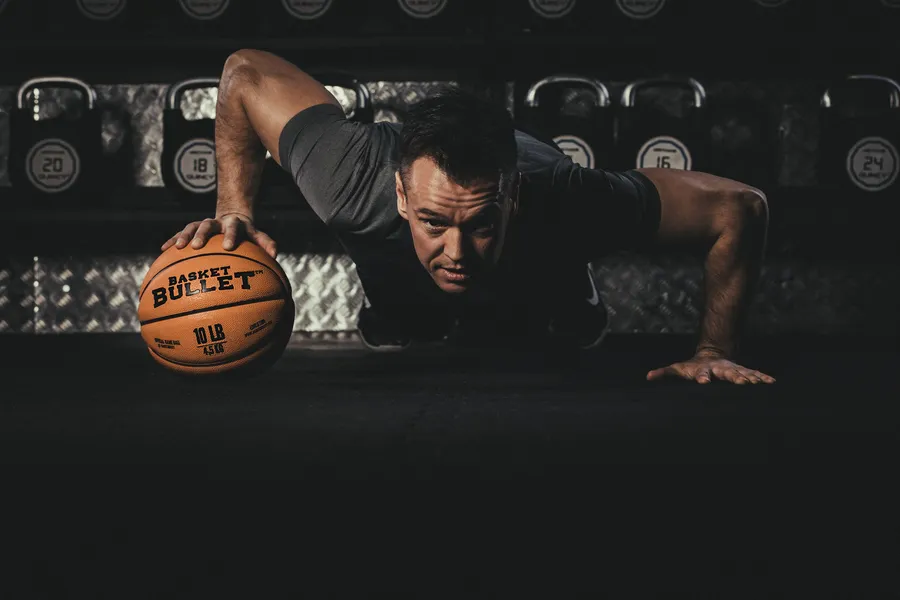 Training session with a Basket Bullet medicine ball